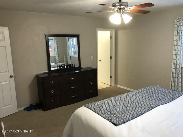 9906 Annette Cir, Eagle River, AK 99577 photo 8