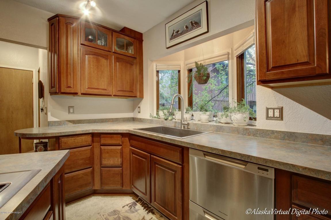 701 Harbor Cir, Anchorage, AK 99515 photo 17