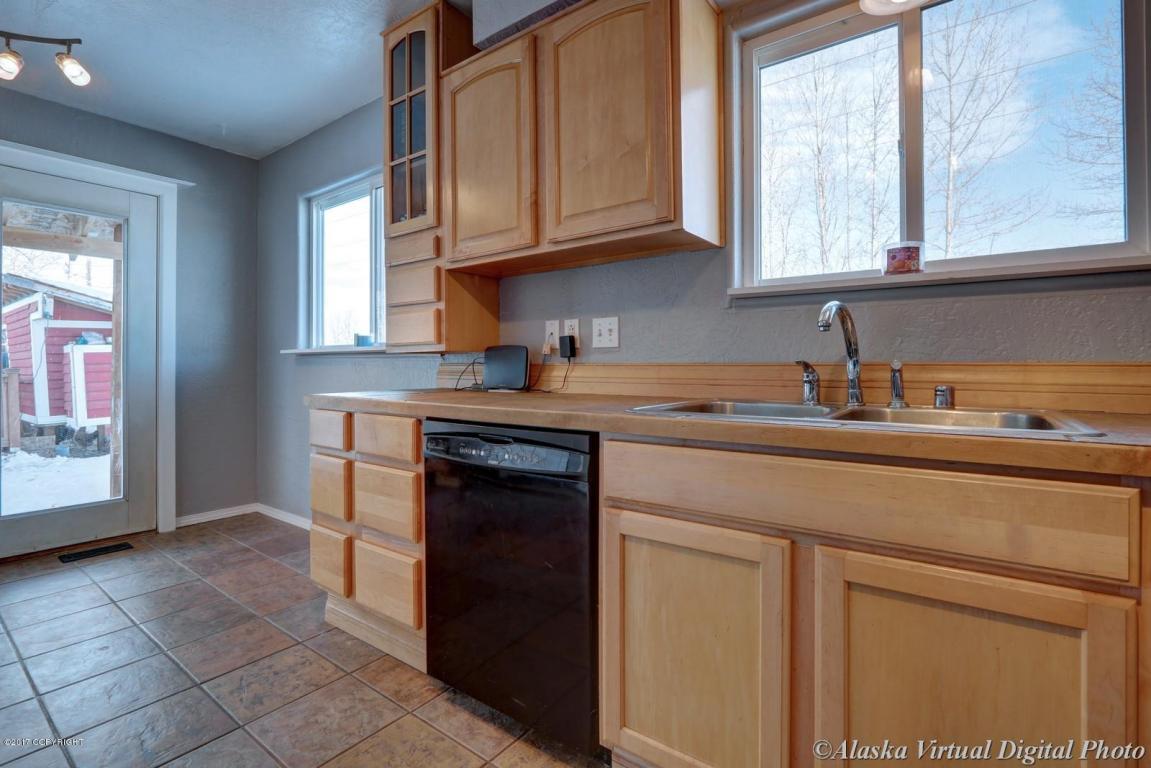 6000 Norm Dr, Anchorage, AK 99507 photo 8