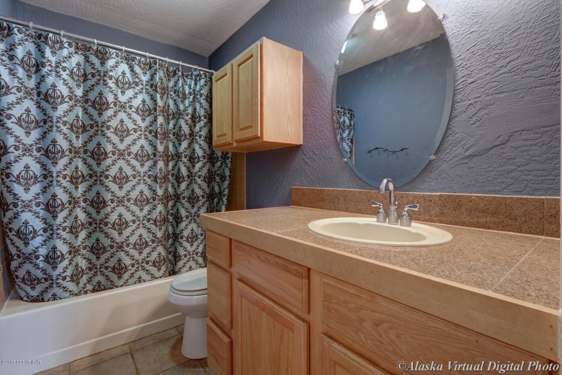 6000 Norm Dr, Anchorage, AK 99507 photo 15