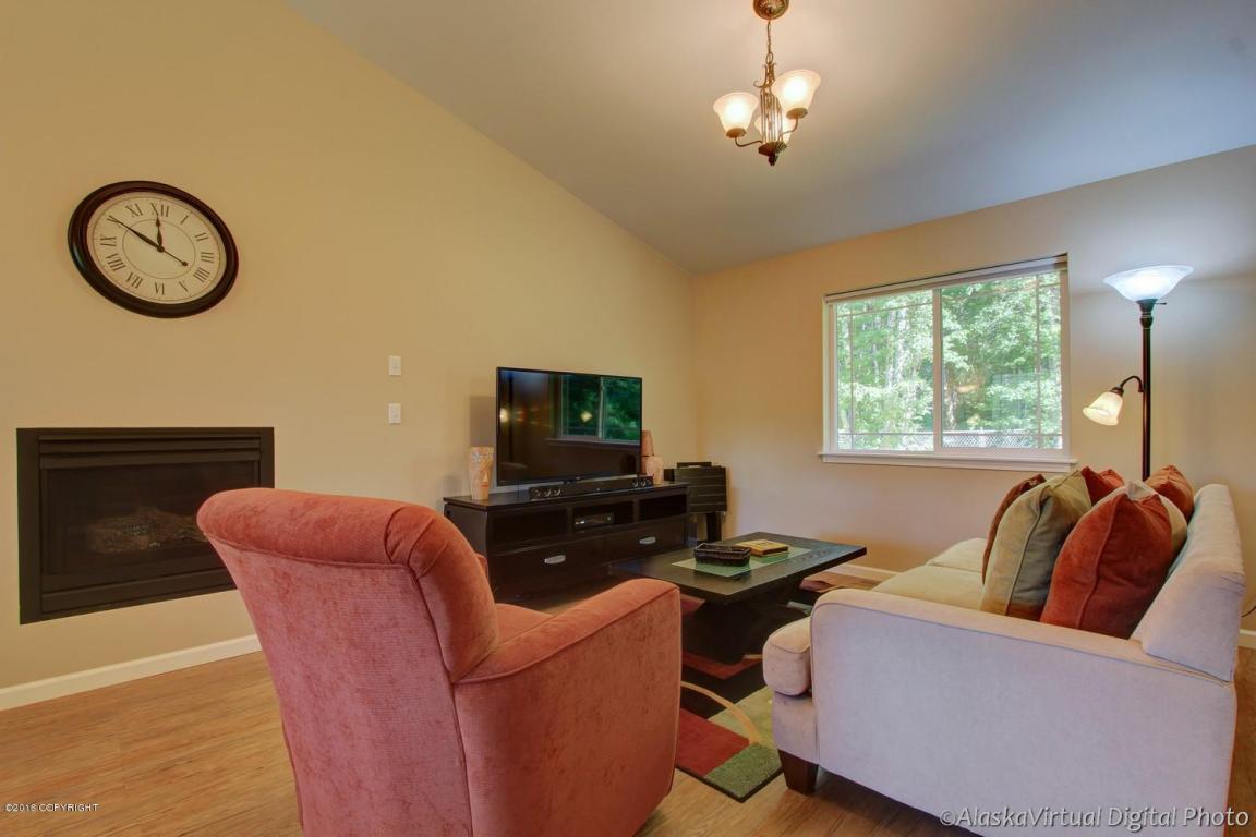 9061 E Tern Dr, Palmer, AK 99645 photo 9
