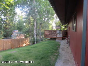 19032 Citation Rd, Eagle River, AK 99577 photo 3