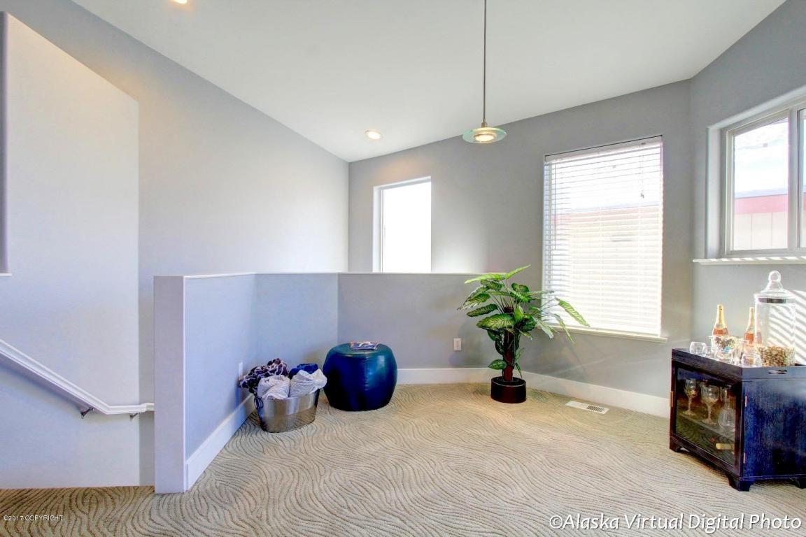 232 Dailey Ave # 23, Anchorage, AK 99515 photo 17