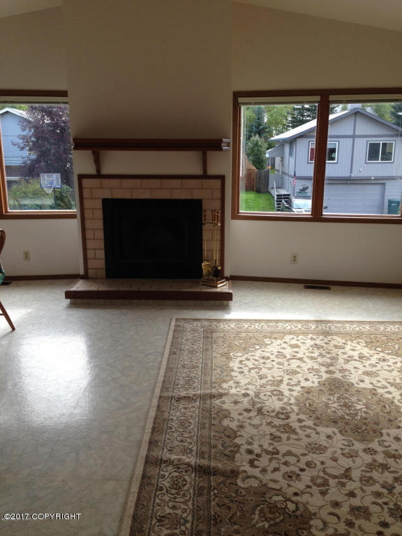 1980 Commodore Dr, Anchorage, AK 99507 photo 3