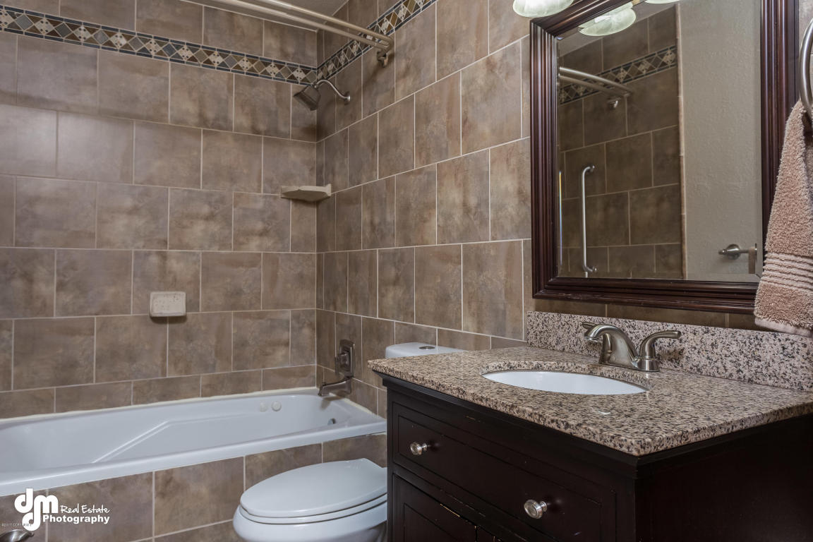 16917 Eleonora St, Eagle River, AK 99577 photo 19