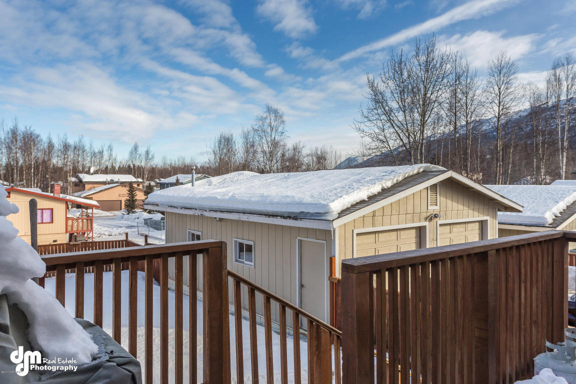 16917 Eleonora St, Eagle River, AK 99577 photo 34