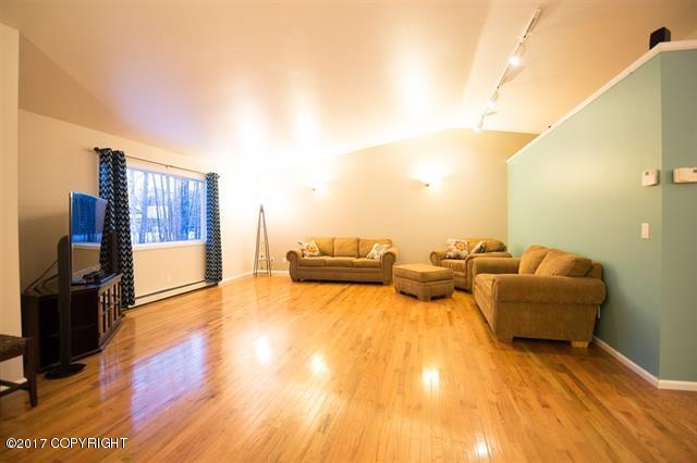 3564 Maneville Loop, North Pole, AK 99705 photo 2