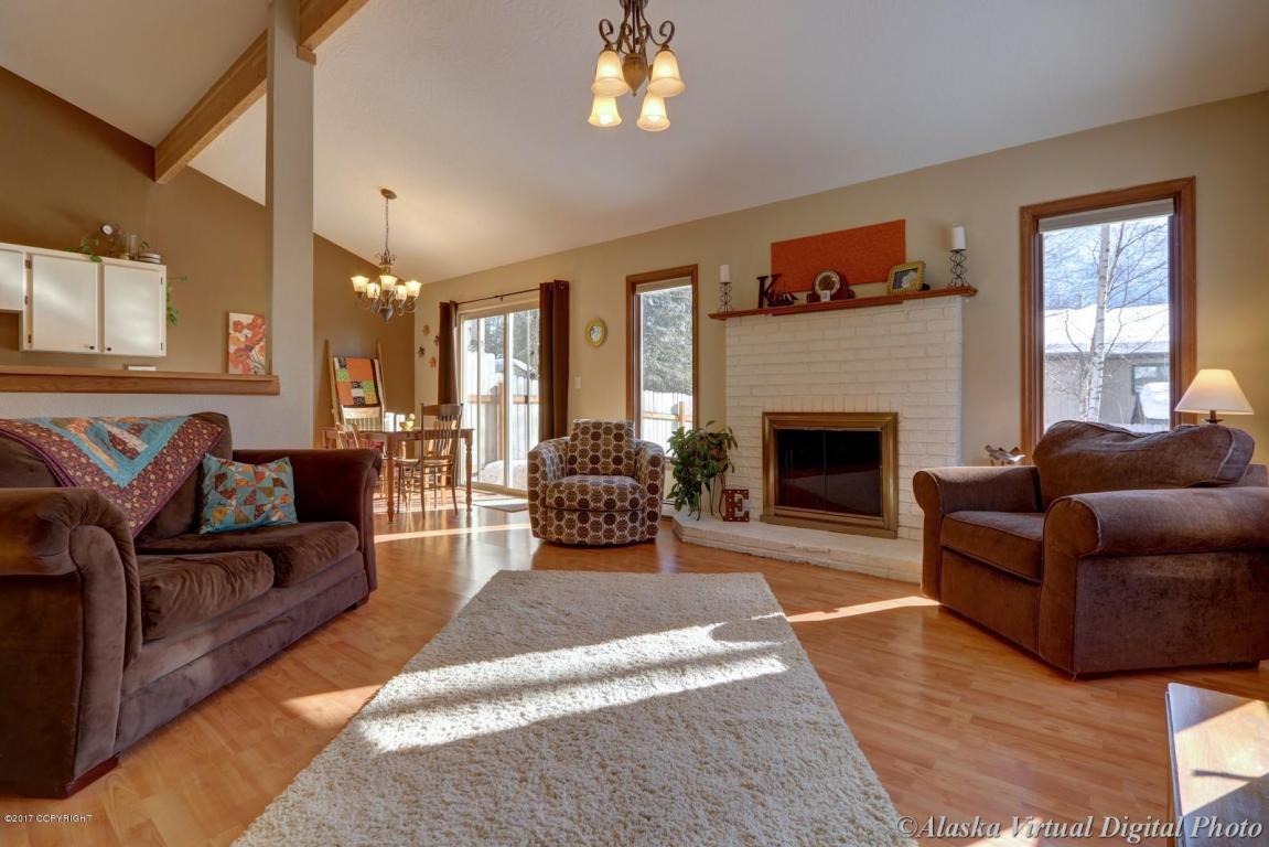 18628 S Lowrie Loop, Eagle River, AK 99577 photo 13