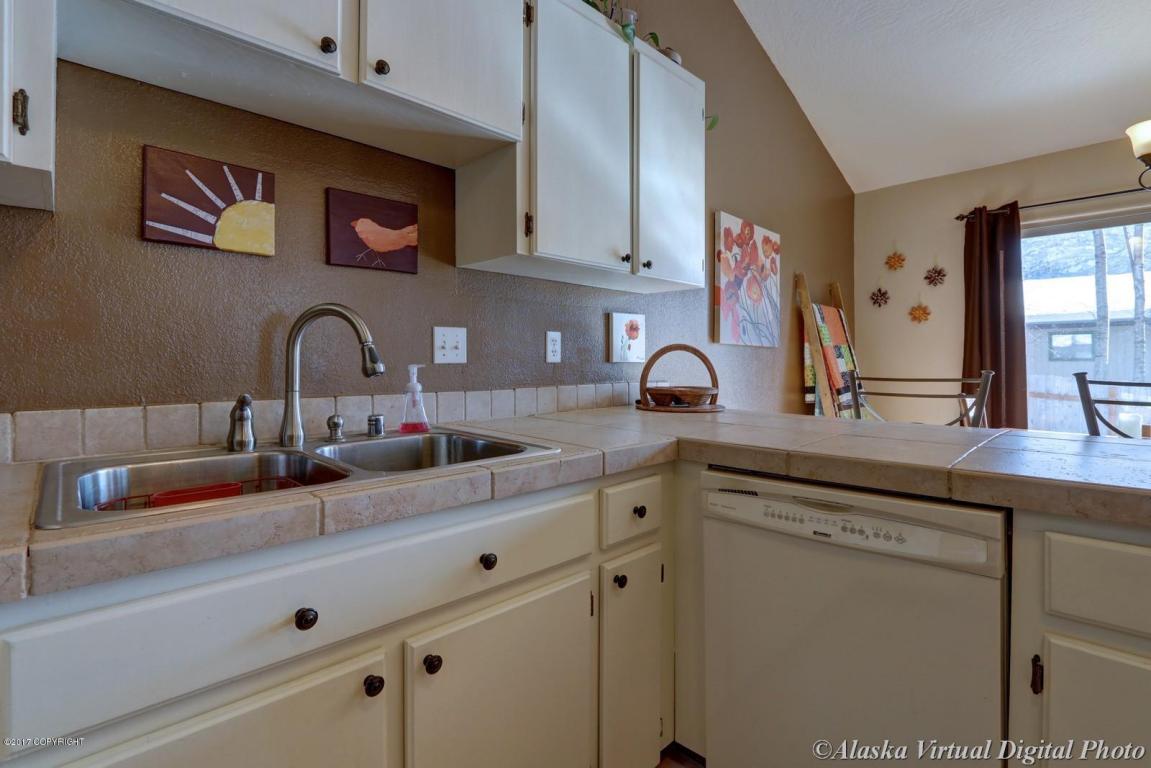 18628 S Lowrie Loop, Eagle River, AK 99577 photo 10