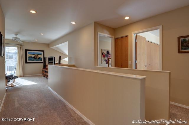 332 Dailey Ave # 4, Anchorage, AK 99515 photo 17
