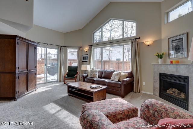 332 Dailey Ave # 4, Anchorage, AK 99515 photo 3
