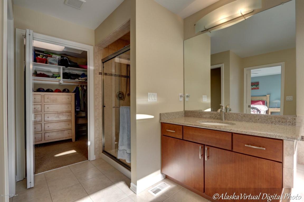 8538 Lassen Cir, Eagle River, AK 99577 photo 18