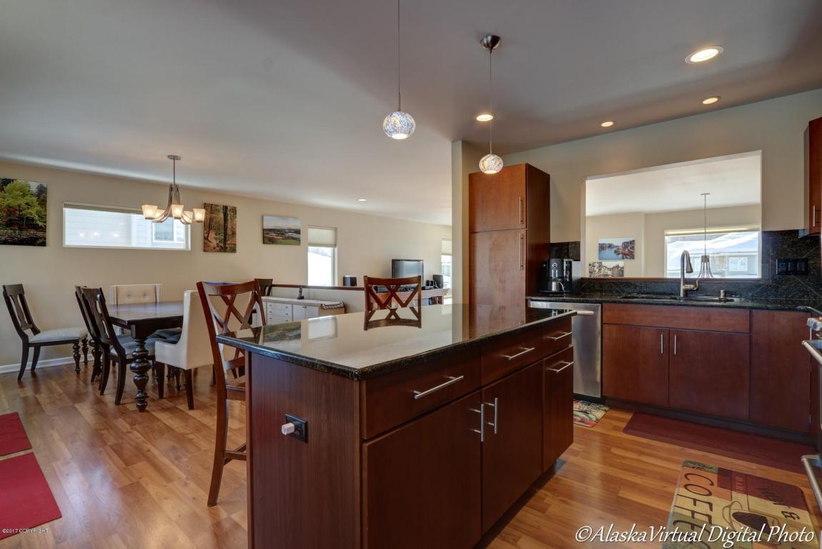8538 Lassen Cir, Eagle River, AK 99577 photo 14