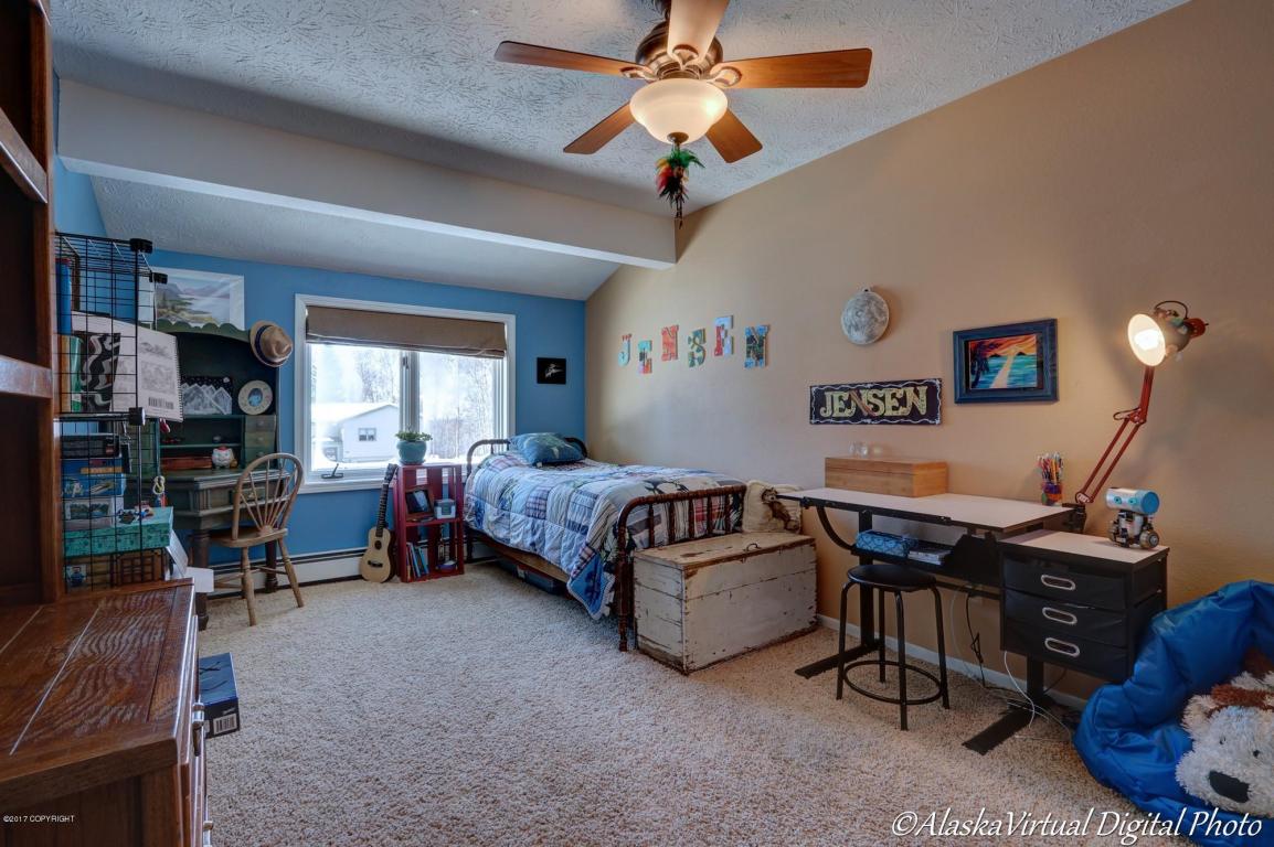 21751 Sheltering Spruce Loop, Chugiak, AK 99567 photo 28