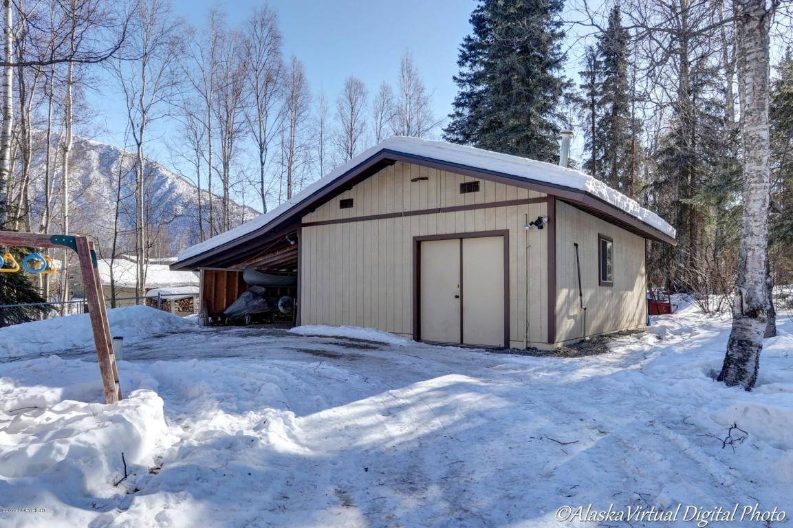 21751 Sheltering Spruce Loop, Chugiak, AK 99567 photo 6