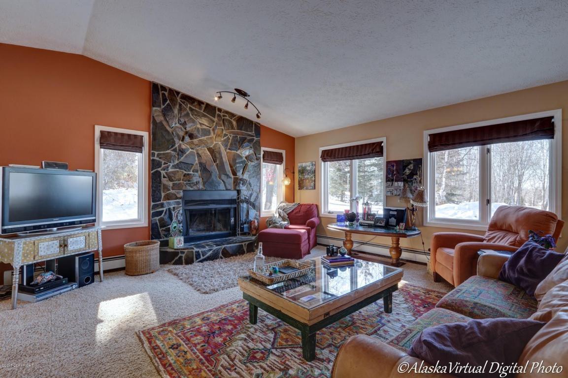21751 Sheltering Spruce Loop, Chugiak, AK 99567 photo 10