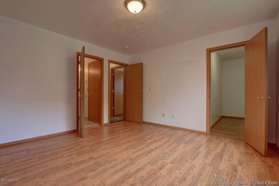 8620 Cross Pointe Loop, Anchorage, AK 99504 photo 25