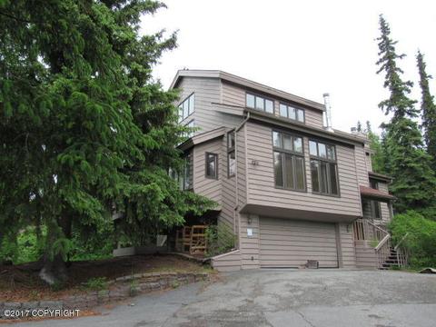 10381 Tree Top Ln, Anchorage, AK 99507 photo 3