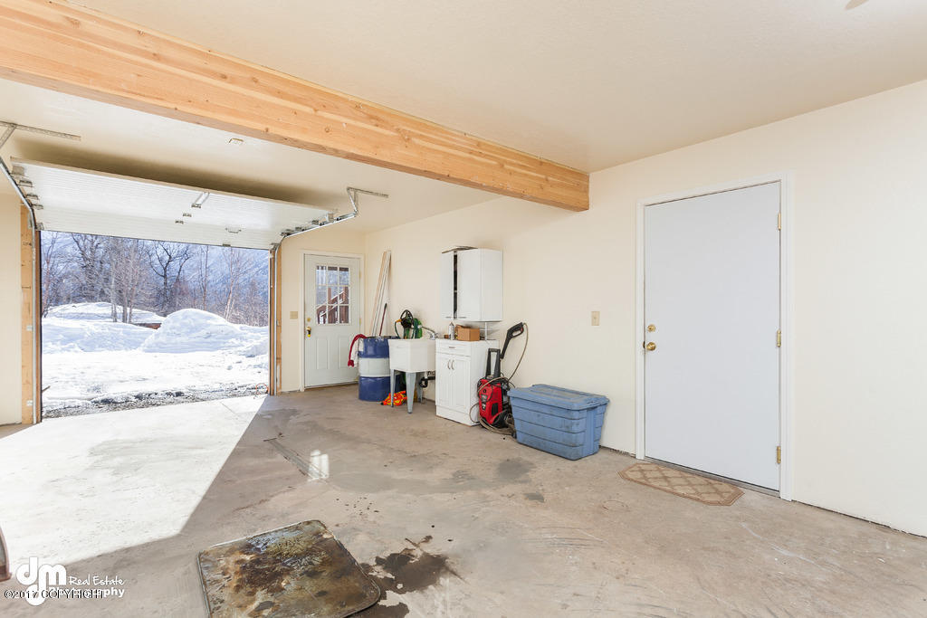 33053 Cumulus Dr, Eagle River, AK 99577 photo 28
