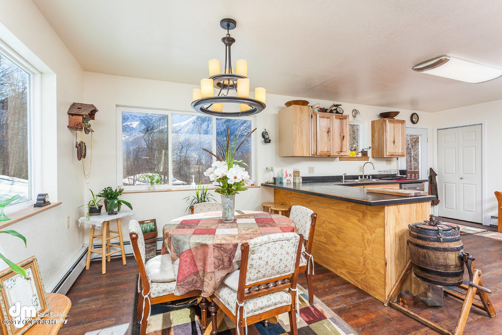 33053 Cumulus Dr, Eagle River, AK 99577 photo 12