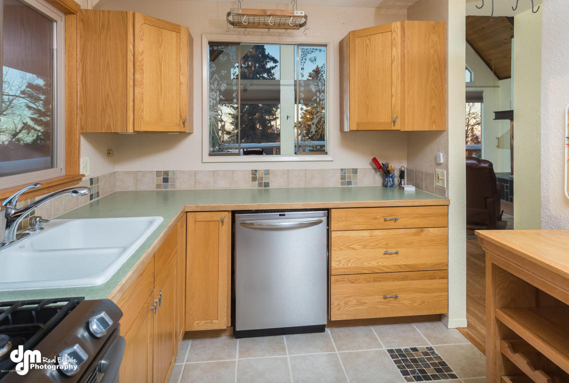 6730 Round Tree Dr, Anchorage, AK 99507 photo 15