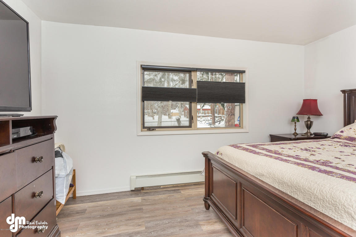 7701 E 34th Ave, Anchorage, AK 99504 photo 22