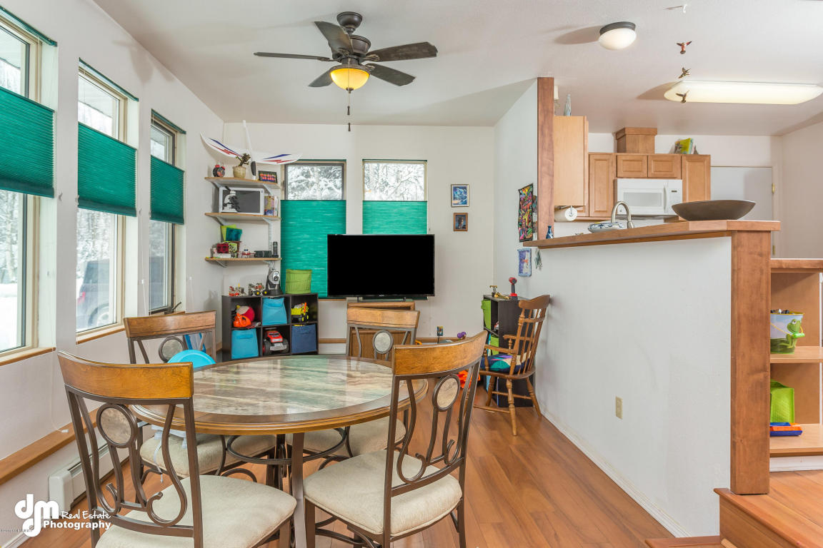 7701 E 34th Ave, Anchorage, AK 99504 photo 6