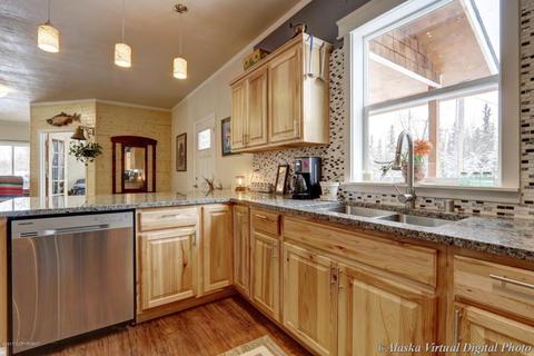 551 E Ravenswood Loop, Wasilla, AK 99654 photo 11