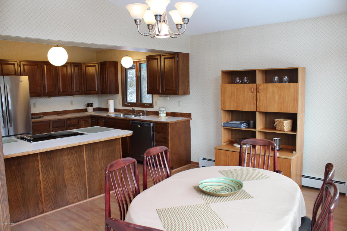 20719 Raven Dr, Eagle River, AK 99577 photo 9