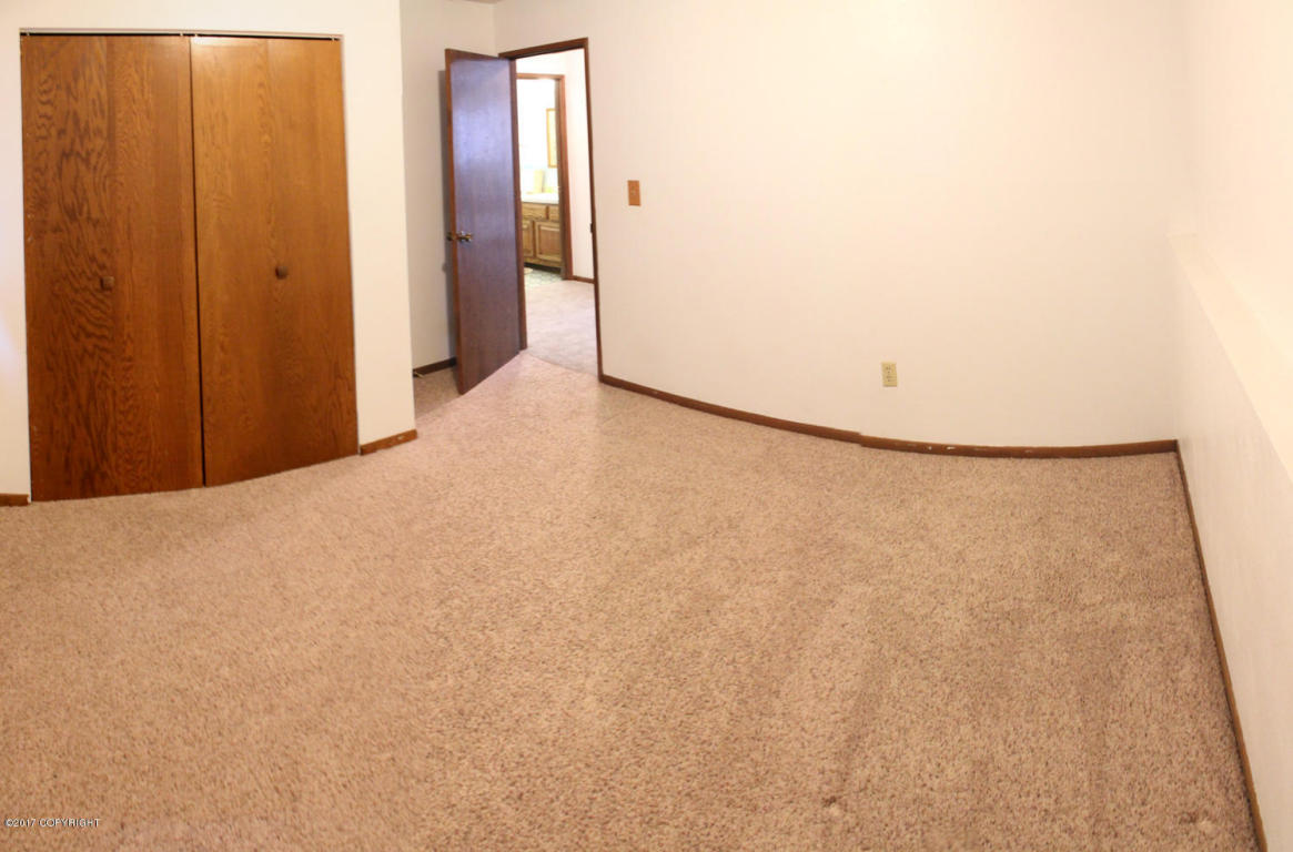 20719 Raven Dr, Eagle River, AK 99577 photo 20