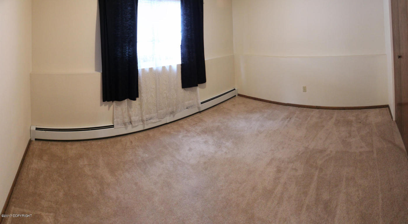 20719 Raven Dr, Eagle River, AK 99577 photo 17