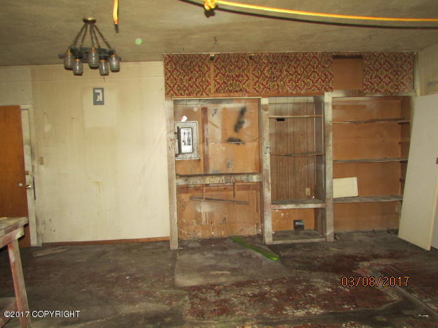 1921 Bartlett Dr, Anchorage, AK 99507 photo 7