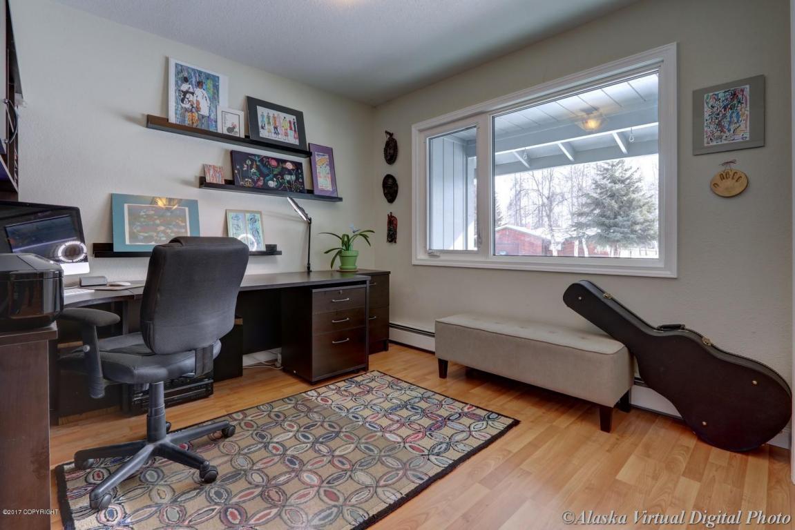 2801 Ruby Dr, Anchorage, AK 99502 photo 17