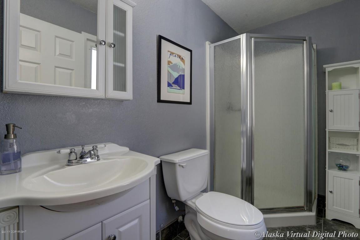 2801 Ruby Dr, Anchorage, AK 99502 photo 21