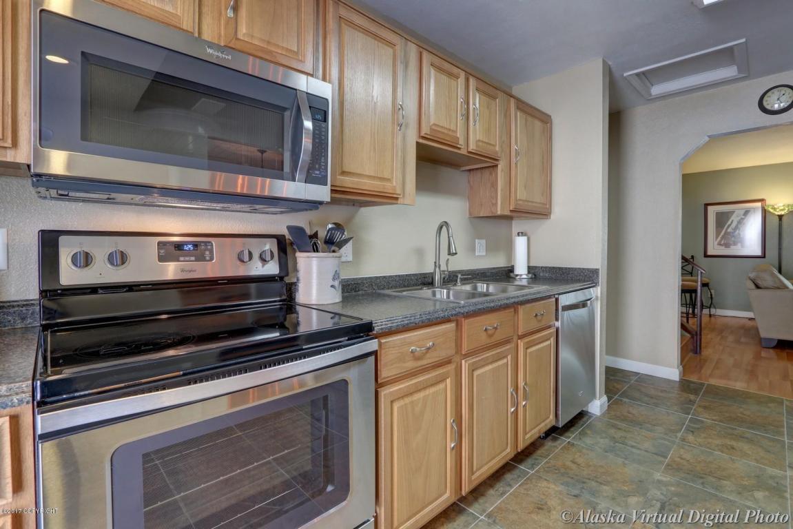 2801 Ruby Dr, Anchorage, AK 99502 photo 10