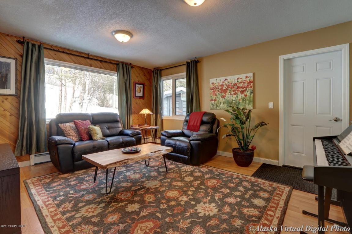 2801 Ruby Dr, Anchorage, AK 99502 photo 14