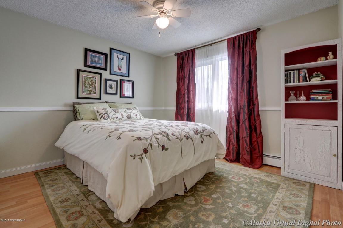 2801 Ruby Dr, Anchorage, AK 99502 photo 23