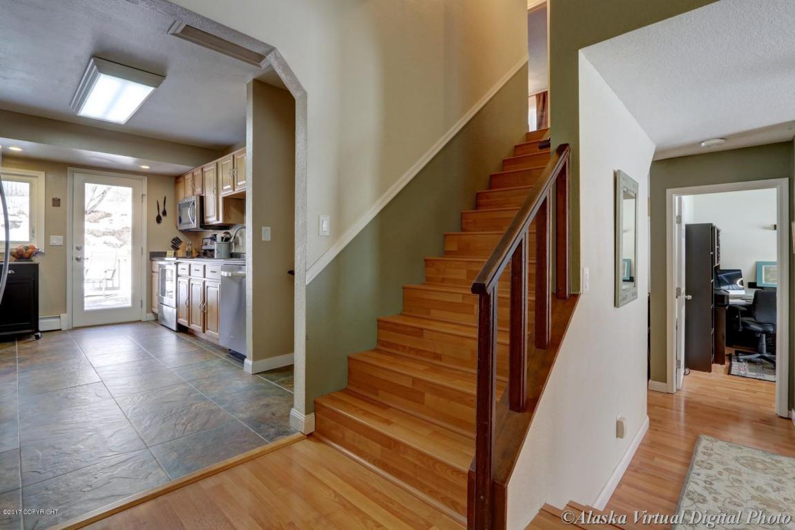 2801 Ruby Dr, Anchorage, AK 99502 photo 18