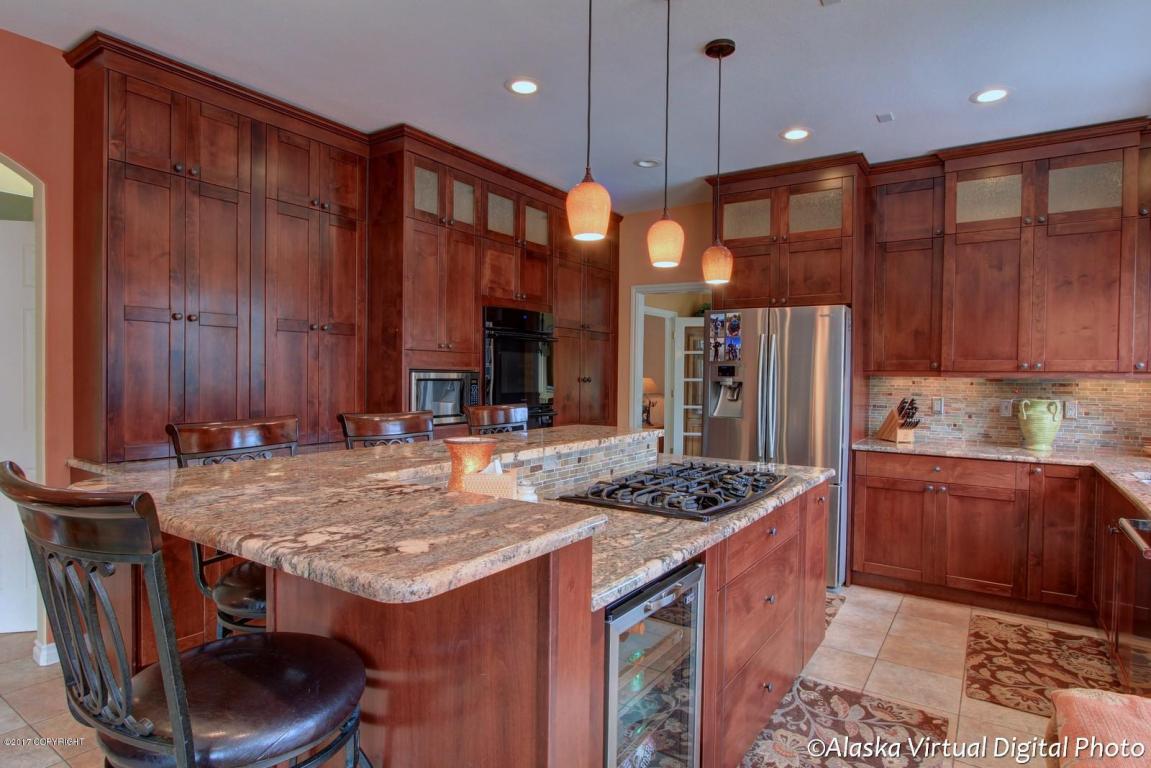8653 Lassen St, Eagle River, AK 99577 photo 13