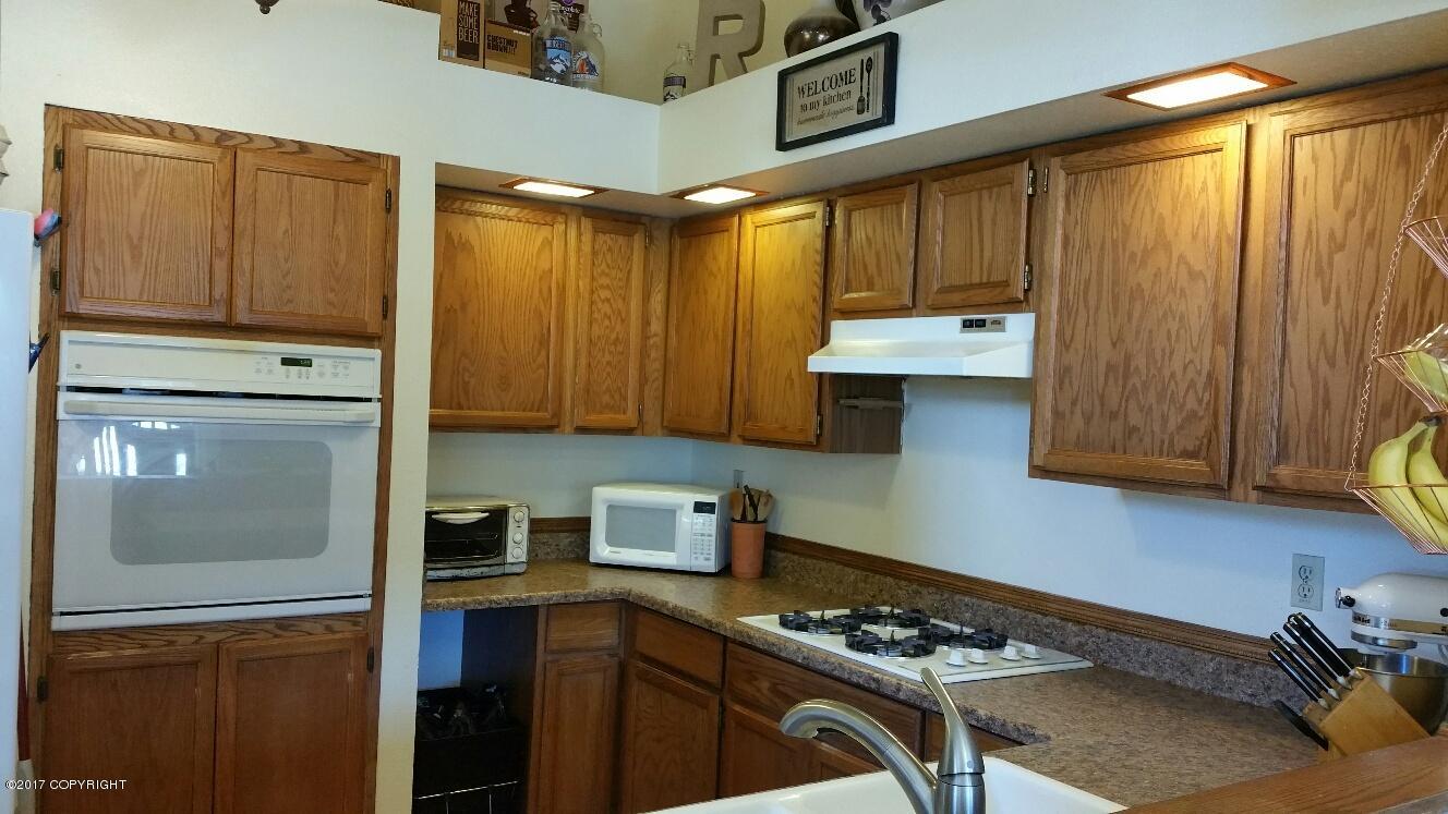 18520 Neumann Cir, Eagle River, AK 99577 photo 6
