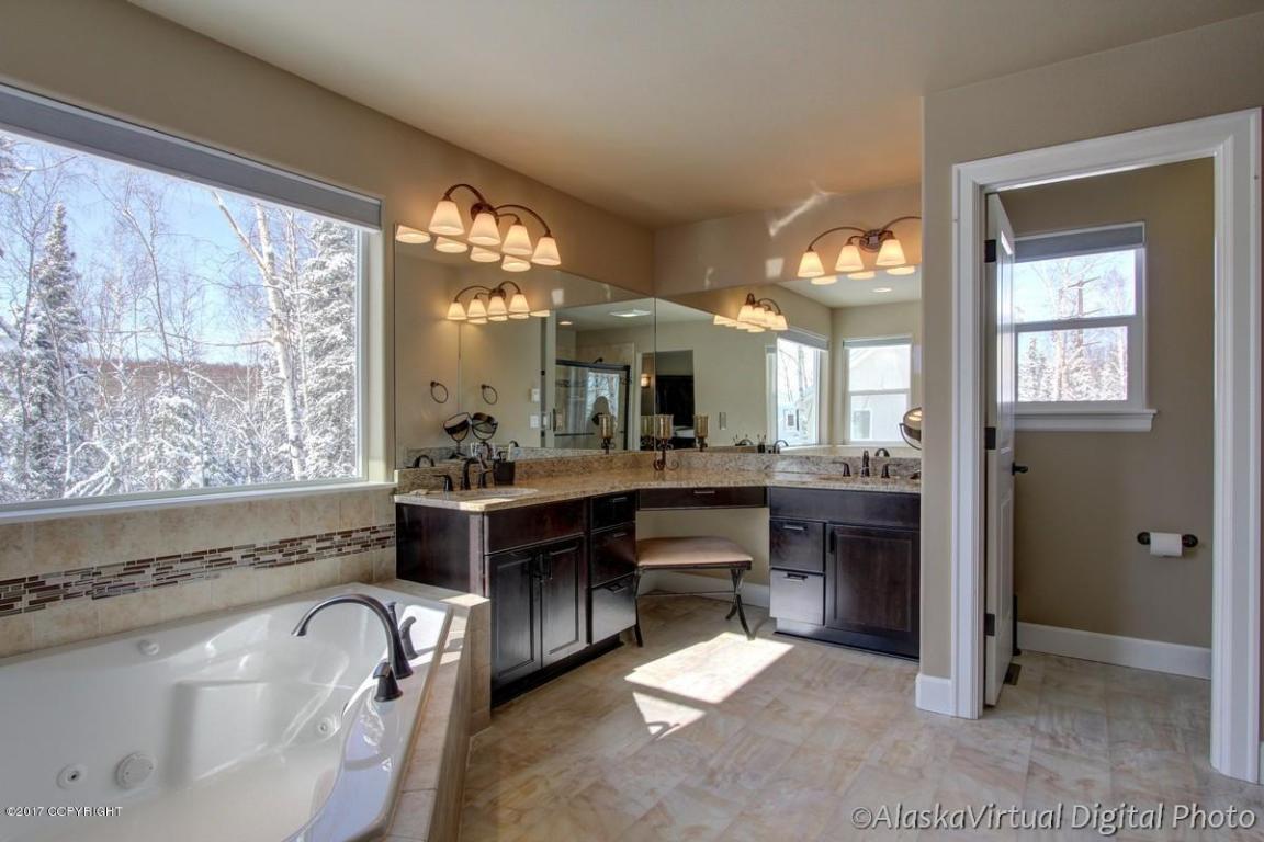 12898 Rosser Dr, Eagle River, AK 99577 photo 18