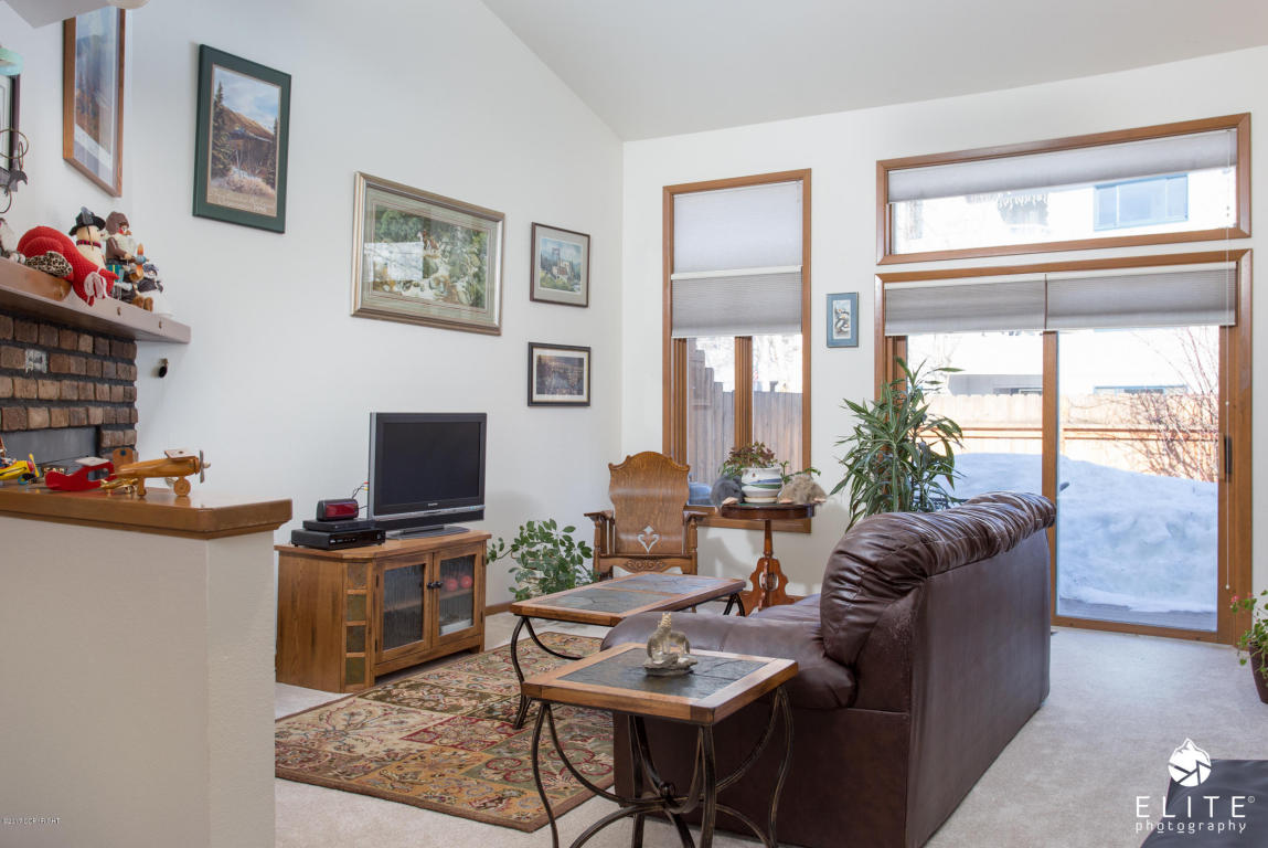 1817 Parkside Dr, Anchorage, AK 99508 photo 2