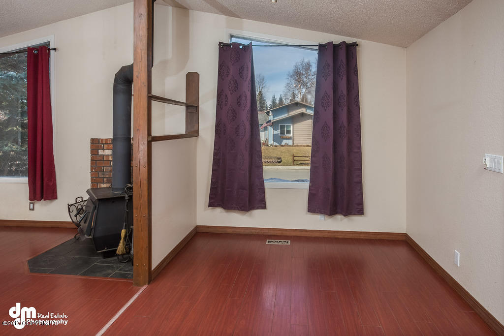12229 Winter Park Pl, Eagle River, AK 99577 photo 6