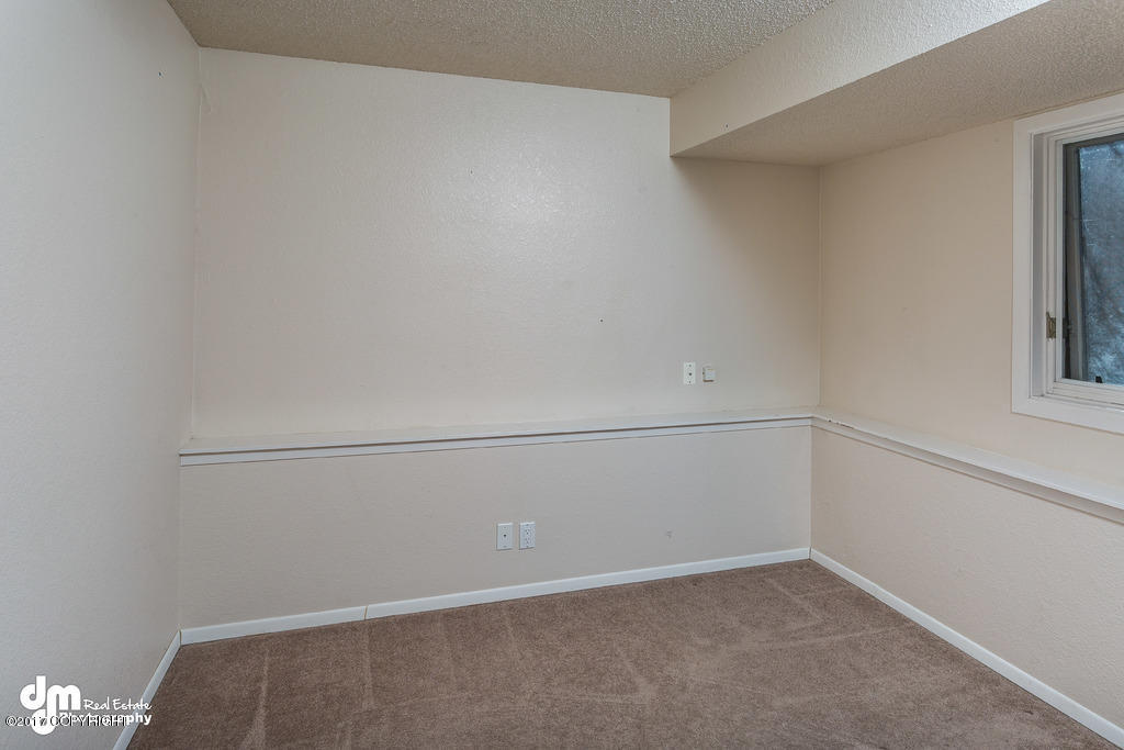 12229 Winter Park Pl, Eagle River, AK 99577 photo 15
