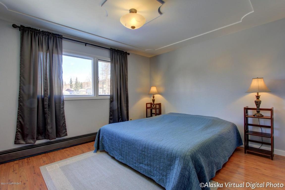 10608 Chisana St, Eagle River, AK 99577 photo 16
