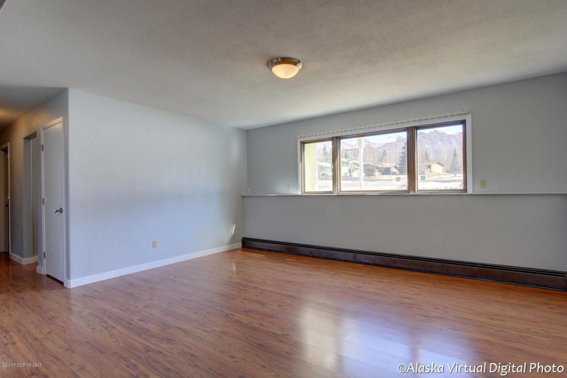 10608 Chisana St, Eagle River, AK 99577 photo 24
