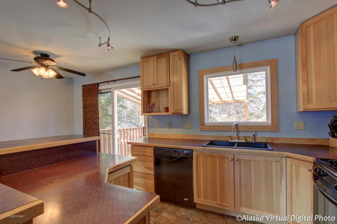 10608 Chisana St, Eagle River, AK 99577 photo 7