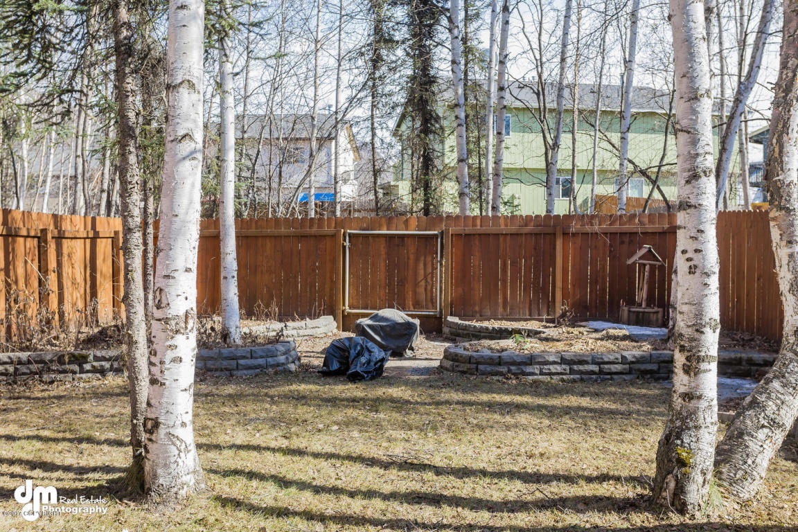 11949 Regency Dr, Eagle River, AK 99577 photo 33