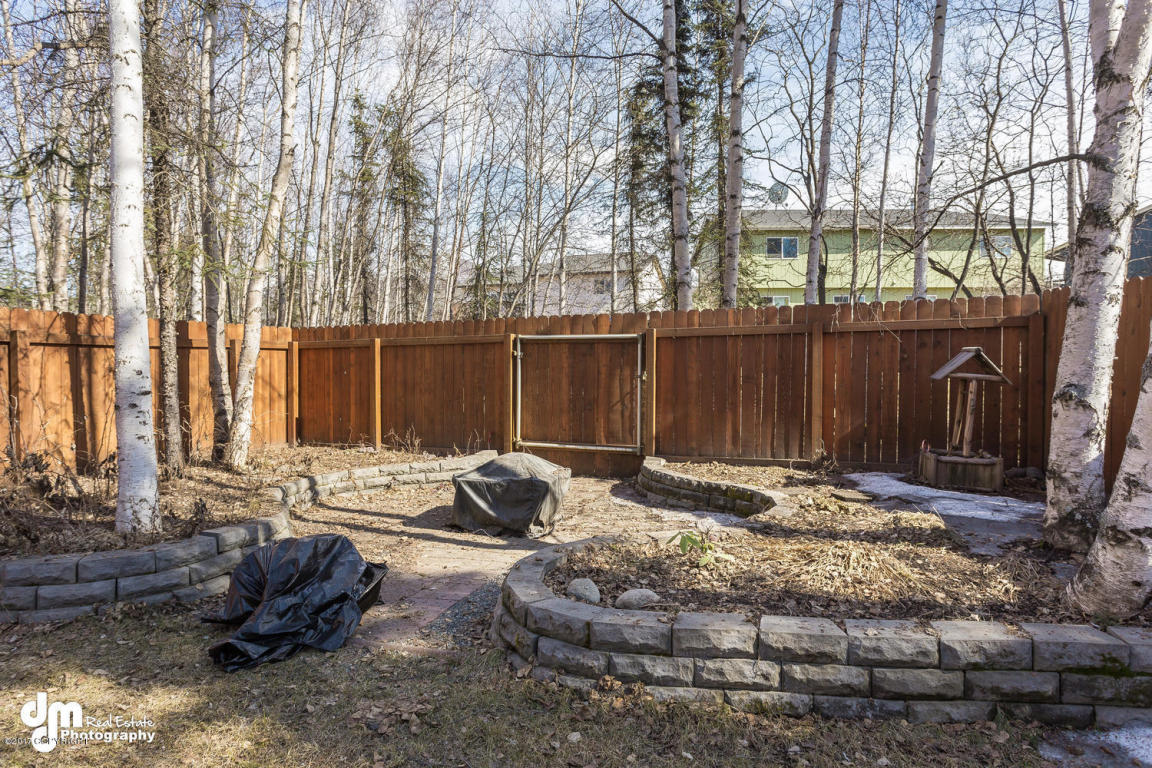 11949 Regency Dr, Eagle River, AK 99577 photo 34