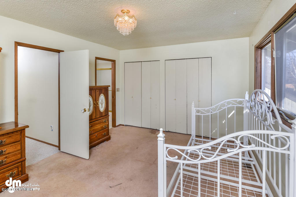 10105 Nantucket Loop, Anchorage, AK 99507 photo 7